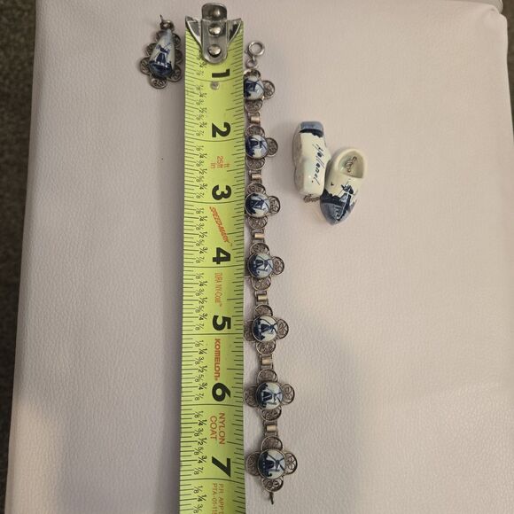 Vintage Dutch Delft Blue Jewelry Set + Mini Clogs Holland Windmill Motif 4 item - Picture 3 of 10